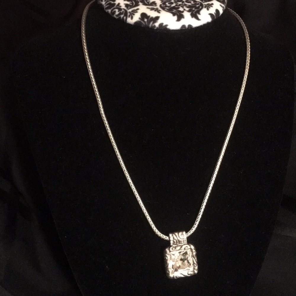 BRIGHTON NECKLACE IN GREAT CONDITION❤️